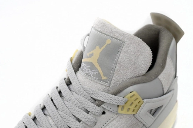 Bmlin DV3742-021 SE Photon Jordan 4 Craft Retro Dust 0726